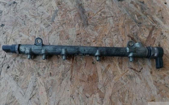 Rampa injectoare  2.2cdi Euro 4 Mercedes C-Class w203/E-Class/CLK w209