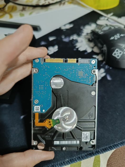 Mobile HDD на 1 Тб , 1000 гб от SEAGATE