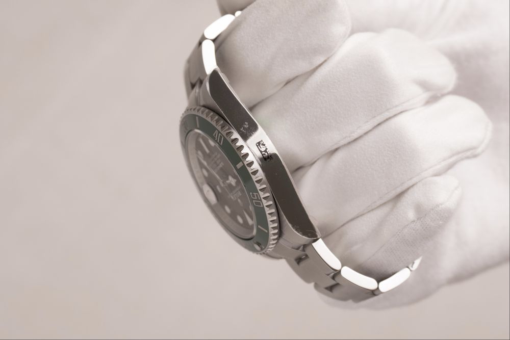 Rolex Submariner Hulk 116610LV, наличен в София