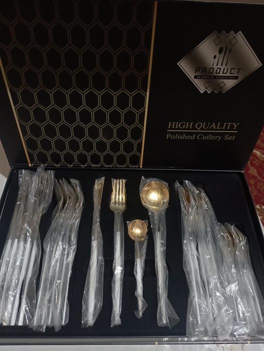 Stolovy nabor " vilka ,osh qoshiq , choy qoshiq , pichok stol uchun "