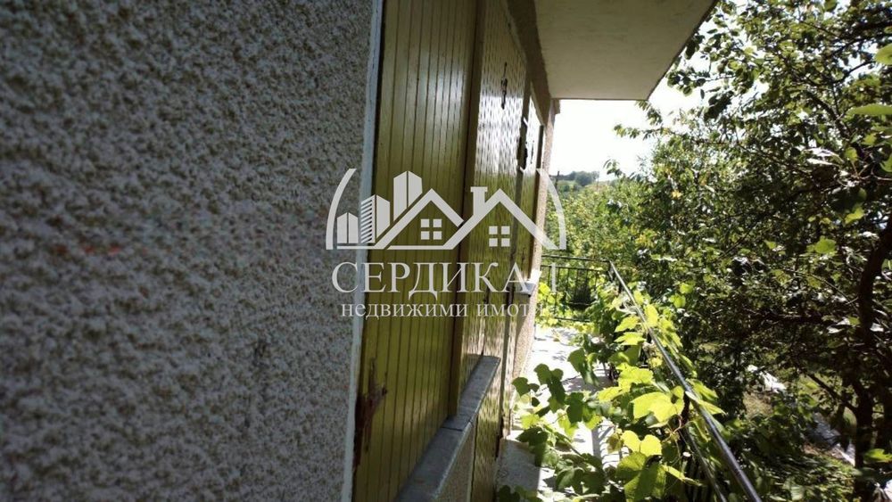 Продава се Къща в с. Лялинци, Област Перник - 300 кв.м за 255 €/кв.м - Снимка #12