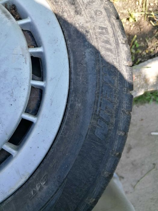 Гуми с джанти  от Ауди 14-ки