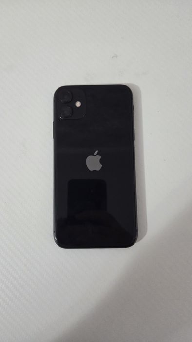 Айфон 11 в хорошом состояний
