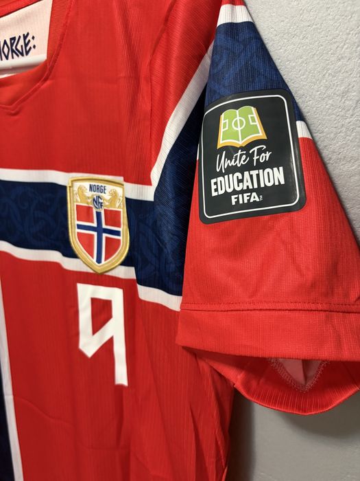 Tricou fotbal Nike - Norvegia - Haaland - M - nou cu eticheta