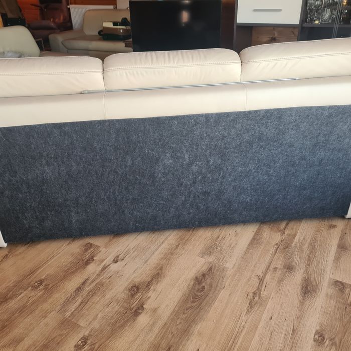 Vând canapea din piele fixa