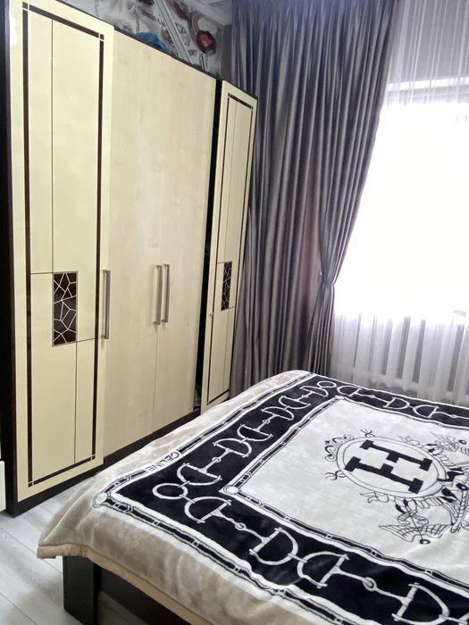 Срочно продаётся спальный гарнитур