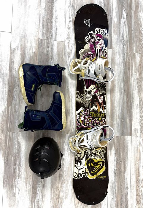 Продам сноуборд в полном комплекте