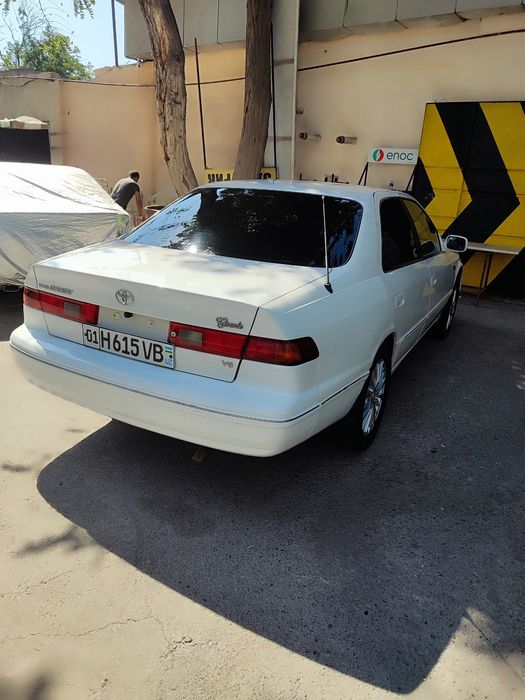 TOYOTA CAMRI 1999 продаётца
