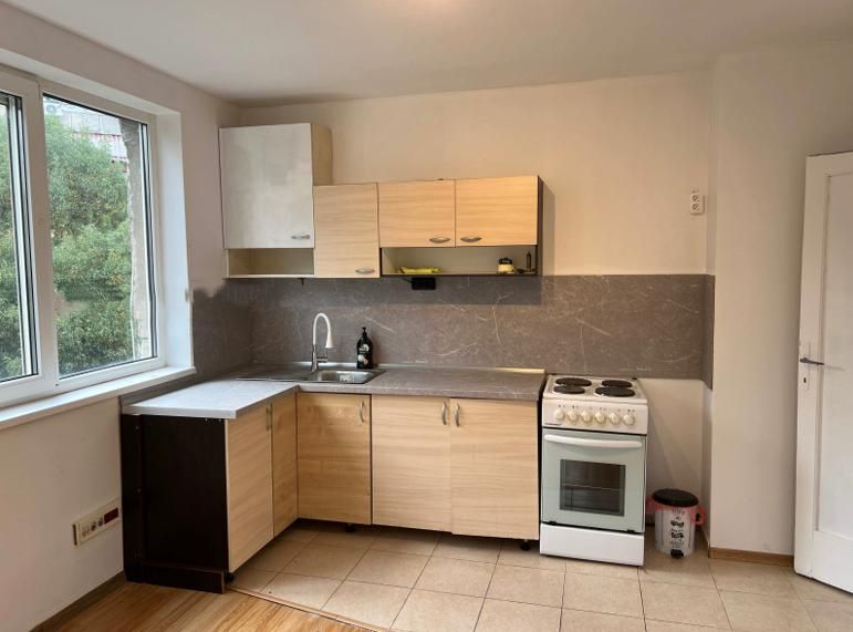 Дава се под наем Тристаен апартамент в София, Хаджи Димитър - 82 кв.м за 575 € - Снимка #3