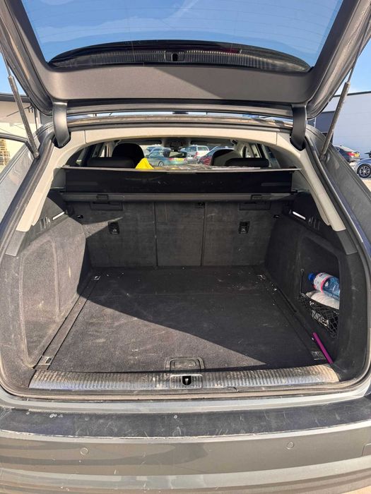 Audi A4 Audi A4 B9 2.0 TDI Автоматик NAVI Перфектно