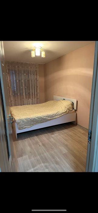 Кровать с матрасом 1600х2000