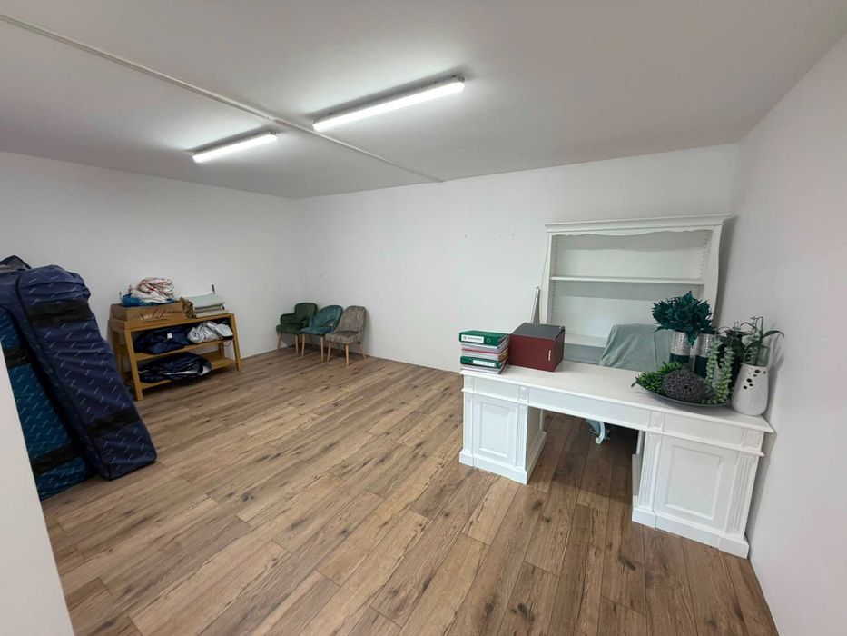 DE INCHIRIAT- Spatiu comercial 110 mp  zona Borhanci