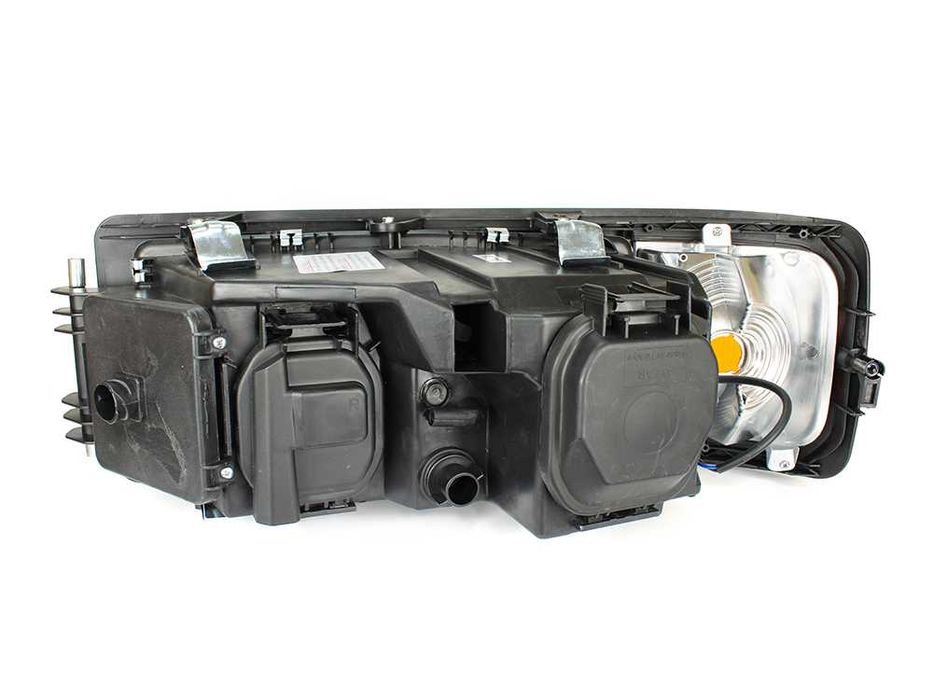 Фарове Фар за МАН Ф 2000 / MAN F 2000 Комплект с Мигач и РАМКА 94 - 03