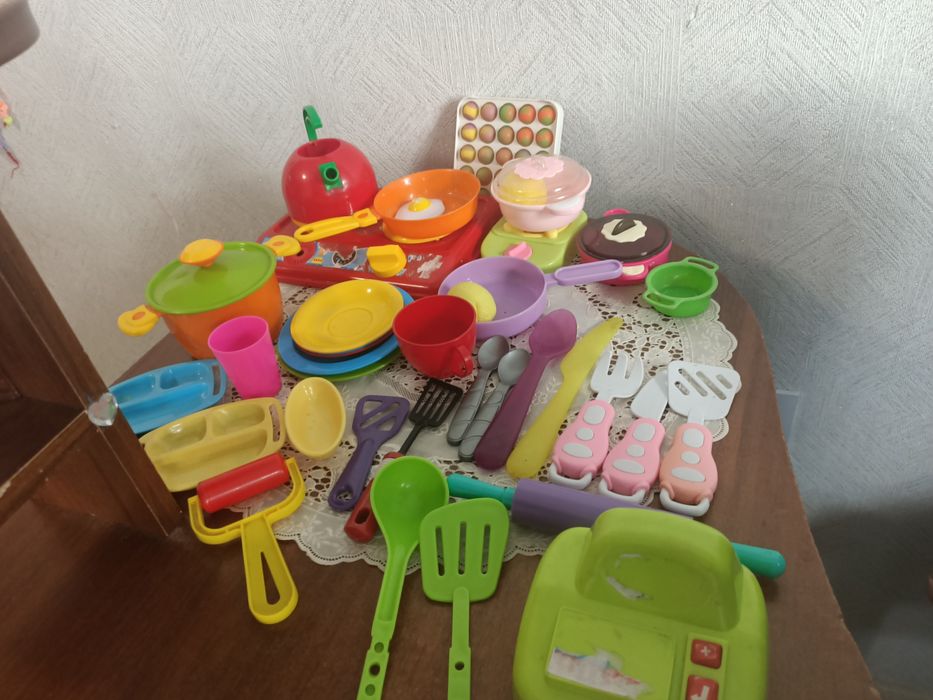 Посудка детская пластиковая