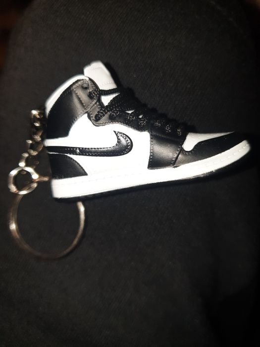 Breloc adidas nike air Jordan 1 Black and white