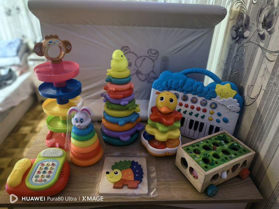 Лот с бебешки играчки
