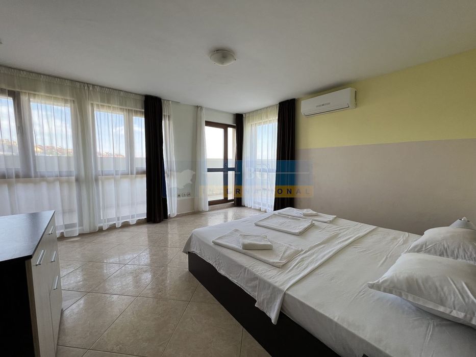 Продава се Двустаен апартамент в Созопол - 140 кв.м за 900 €/кв.м - Снимка #8