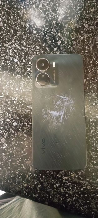 Смартфон Vivo Y16