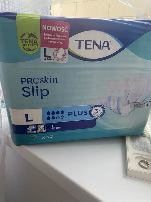 Памперс размер L Польша.  Тена