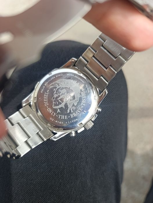 Diesel 10 BAR часы