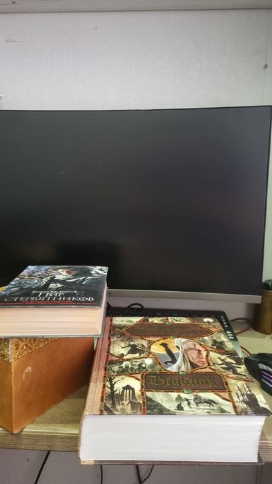 Продам книги, новые