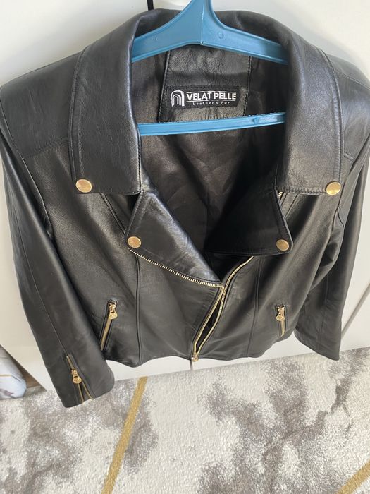 Женская кожаная куртка