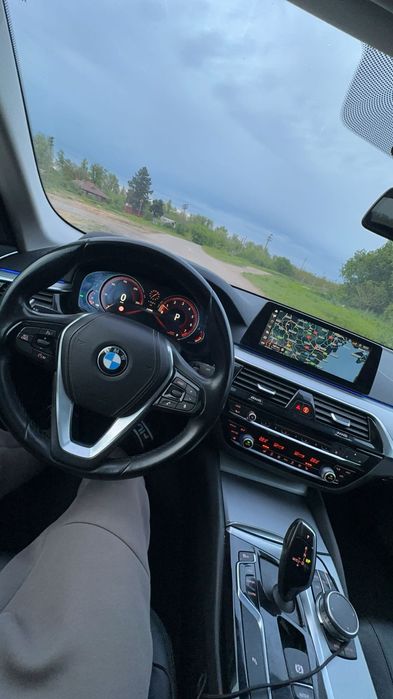 Bmw 530ixdrive unic proprietar