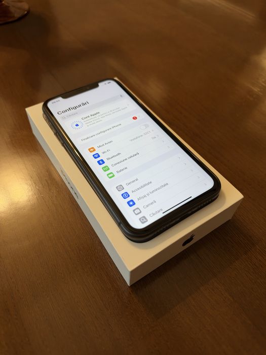iPhone 11, Black, 64GB - IMPECABIL