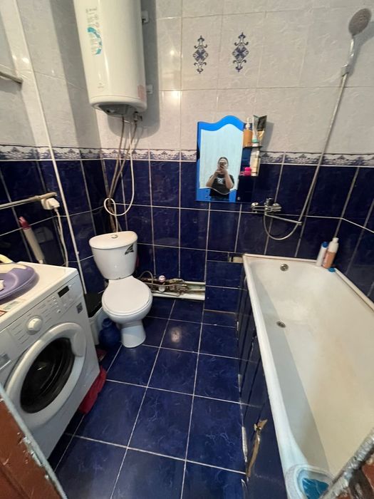 продается 3-комн квартира