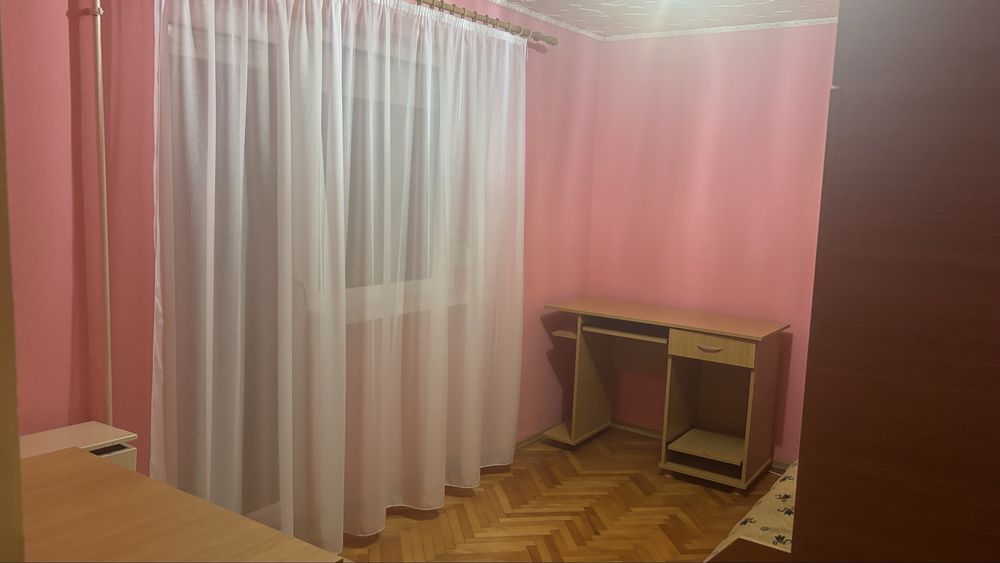 Apartament de închiriat în Carei