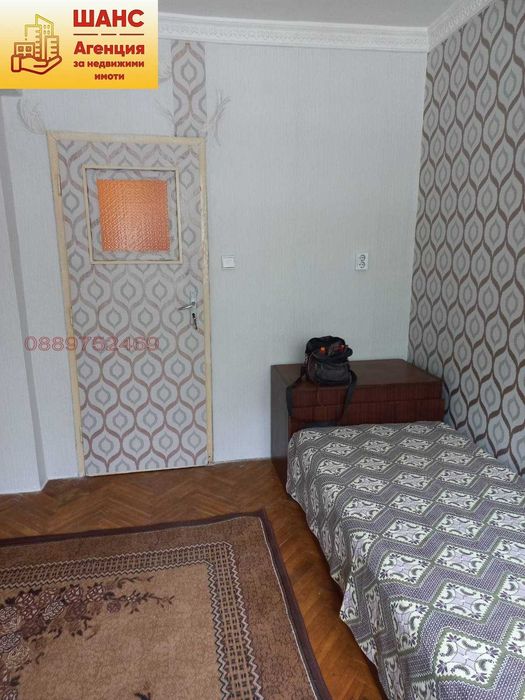 Продава се Двустаен апартамент в Плевен, Широк център - 82 кв.м за 1159 €/кв.м - Снимка #2