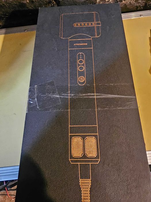 UScator de par 7 in 1 Atopskins Ulkliss