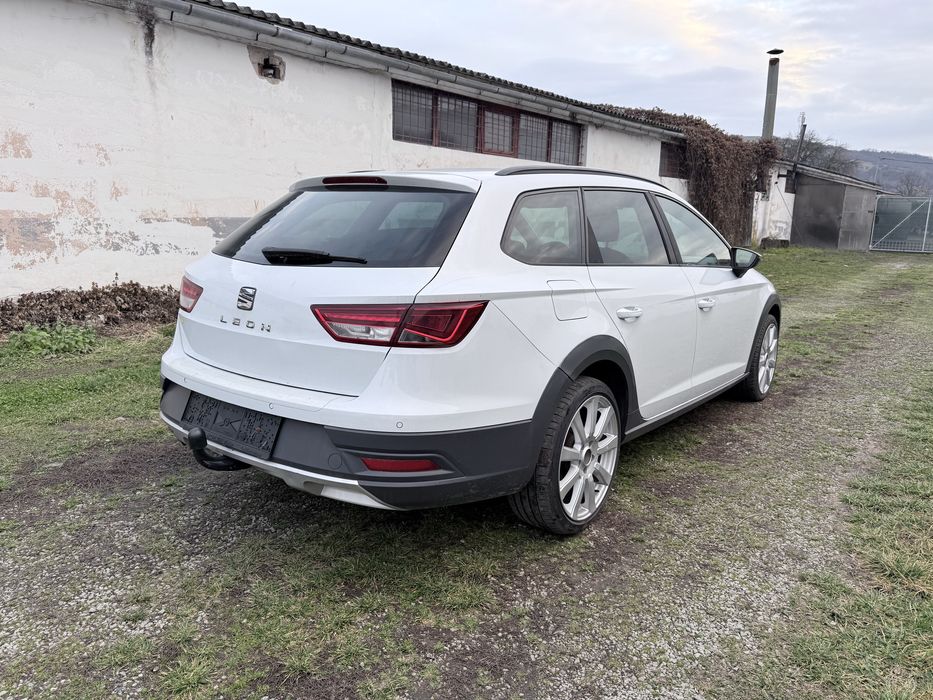 Vând Seat Leon Pachet XP, an 2015 4x4