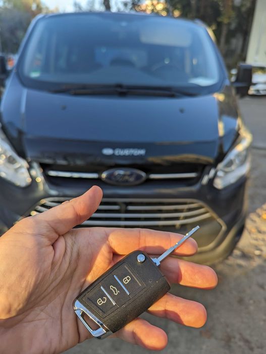 Programare chei Deblocari auto Deschidere masini Passat Focus Golf Pol