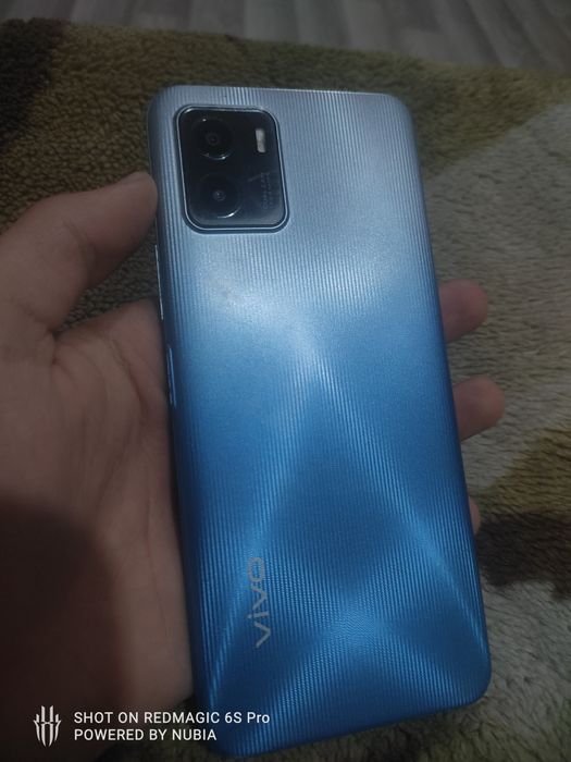 Телефон Vivo Y15S