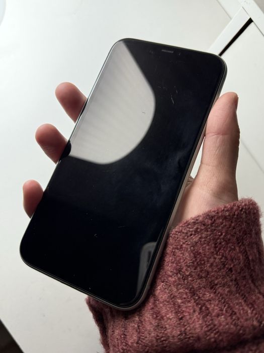 Айфон 11 64гб, зеленый