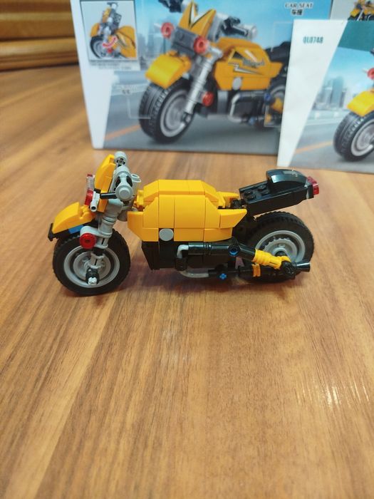 Конструктор Лего мотоцикл