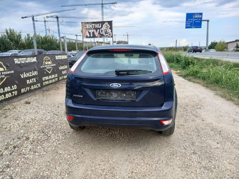 FORD Focus 2011 — imagine 5