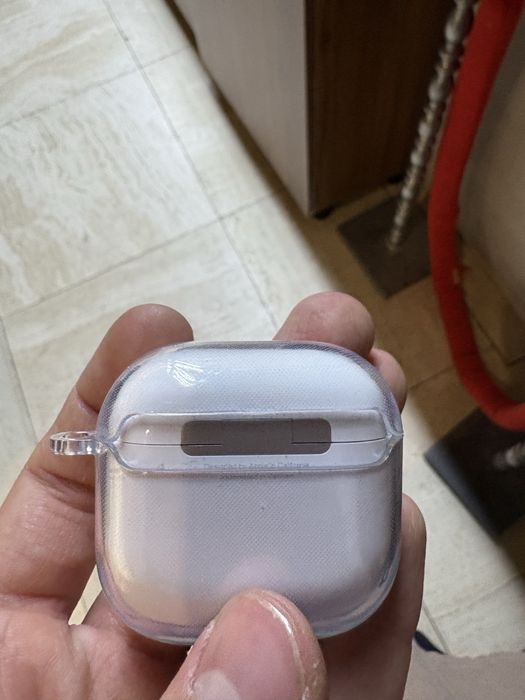 Airpods 4 гаранти