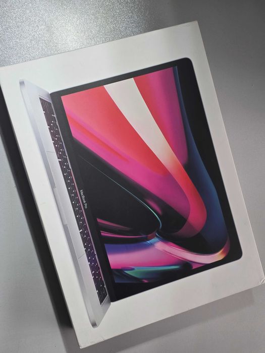 Macbook Pro 13 M1 16GB / 1TB Custom Version