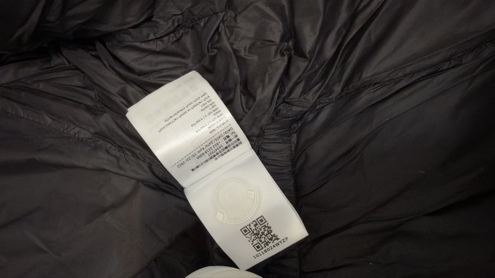 Geaca M.O.N.C.L.E.R dama