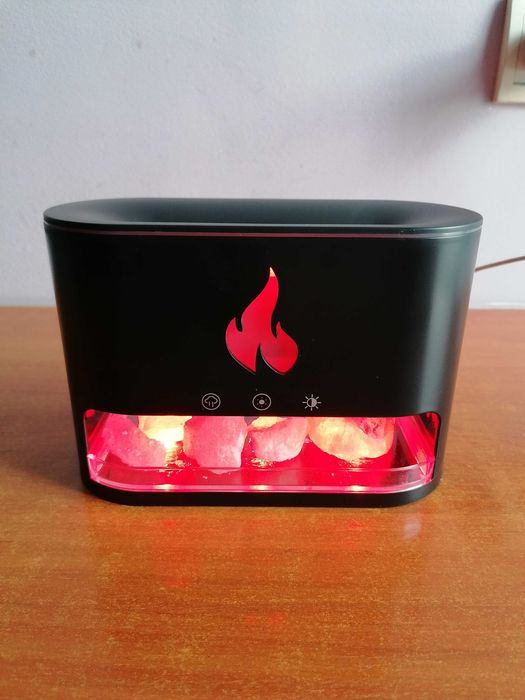 Светещ ароматен дифузер и овлажнител за въздух.