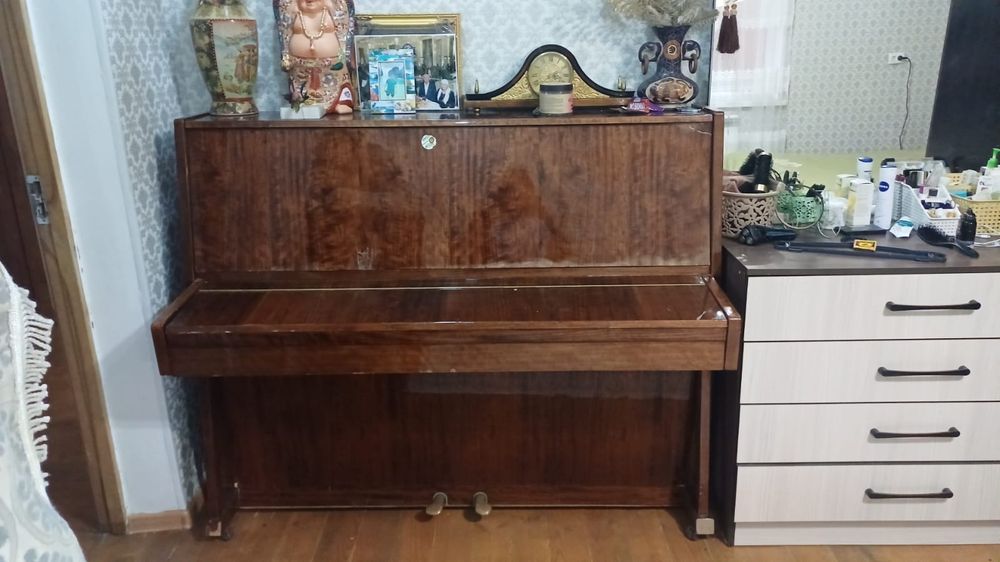 Продам пианино. х/с