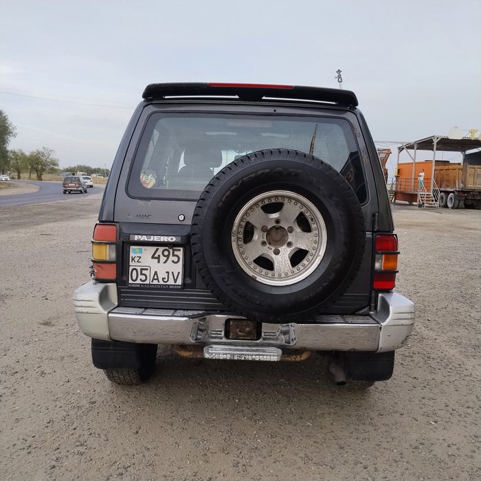 Продам Mitsubishi Pajero