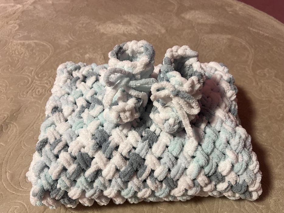 Бебешко одеалце + буйки от Ализе Пуфи