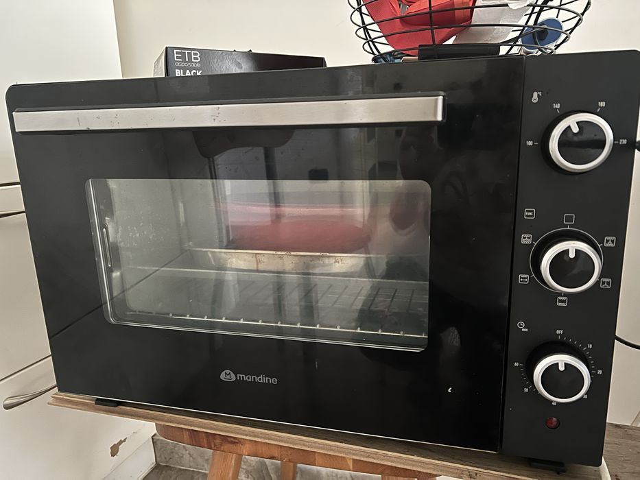 Cuptor electric Mandine MTO48-19, 1800 W, Negru