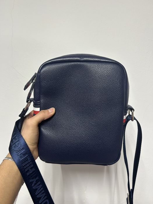 Продается барсетка Tommy Hilfiger