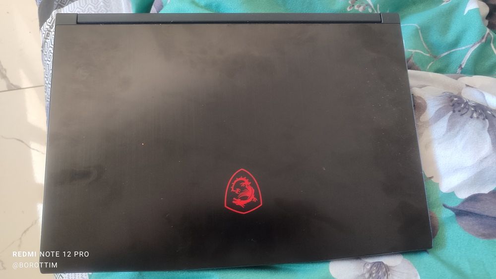 msi murakkab dasturlar uchun noutbuk 8/256