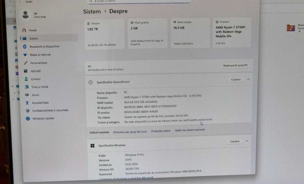 Sistem All-in-One HP Pavilion 24-xa1000nq cu procesor AMD Ryzen™ 7