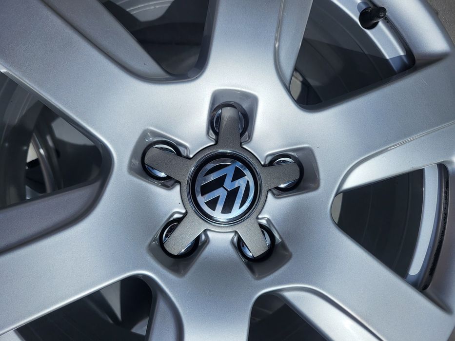 17 5x112 Vw Passat Touran Caddy Golf Skoda Audi 5х112